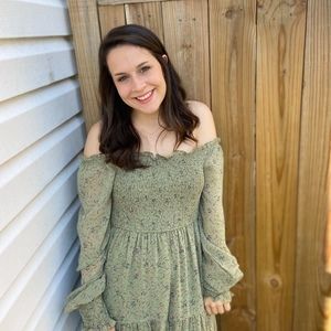 Meet your Posher, Madison